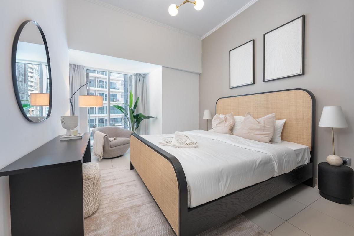 Apartment Upscale 2-bedroom Flat In Marina Dubai