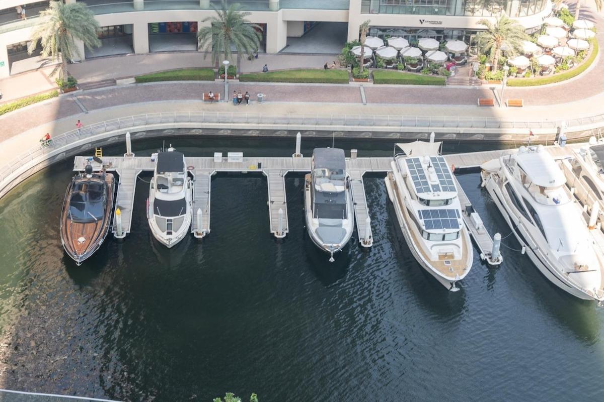 Upscale 2-bedroom Flat In Marina